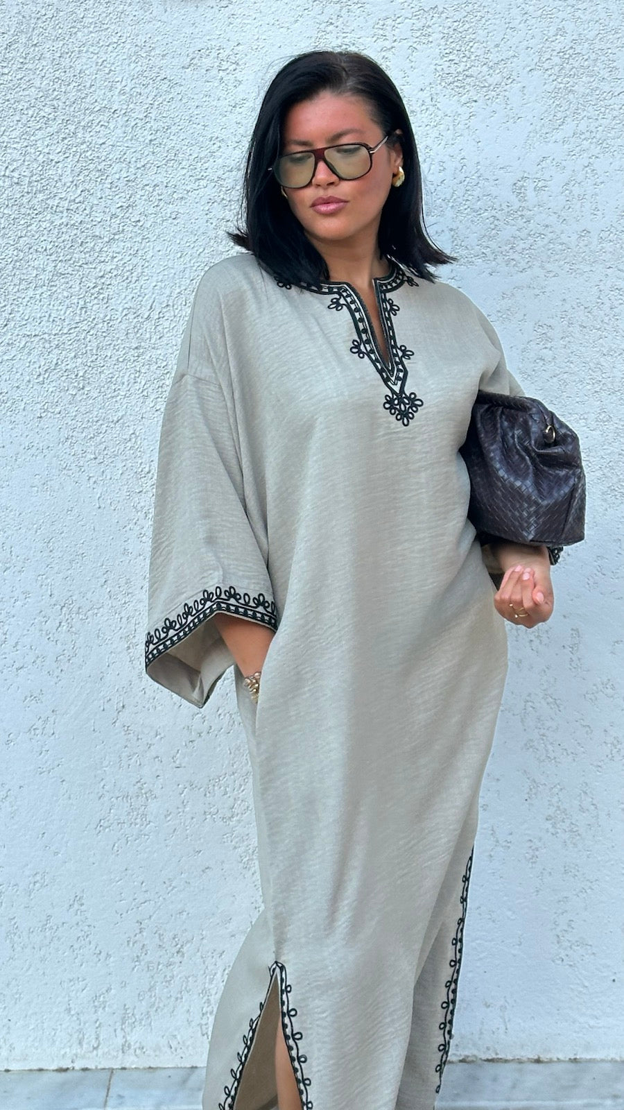 Djeba Zayna – Robe longue brodée – Hiya Couture